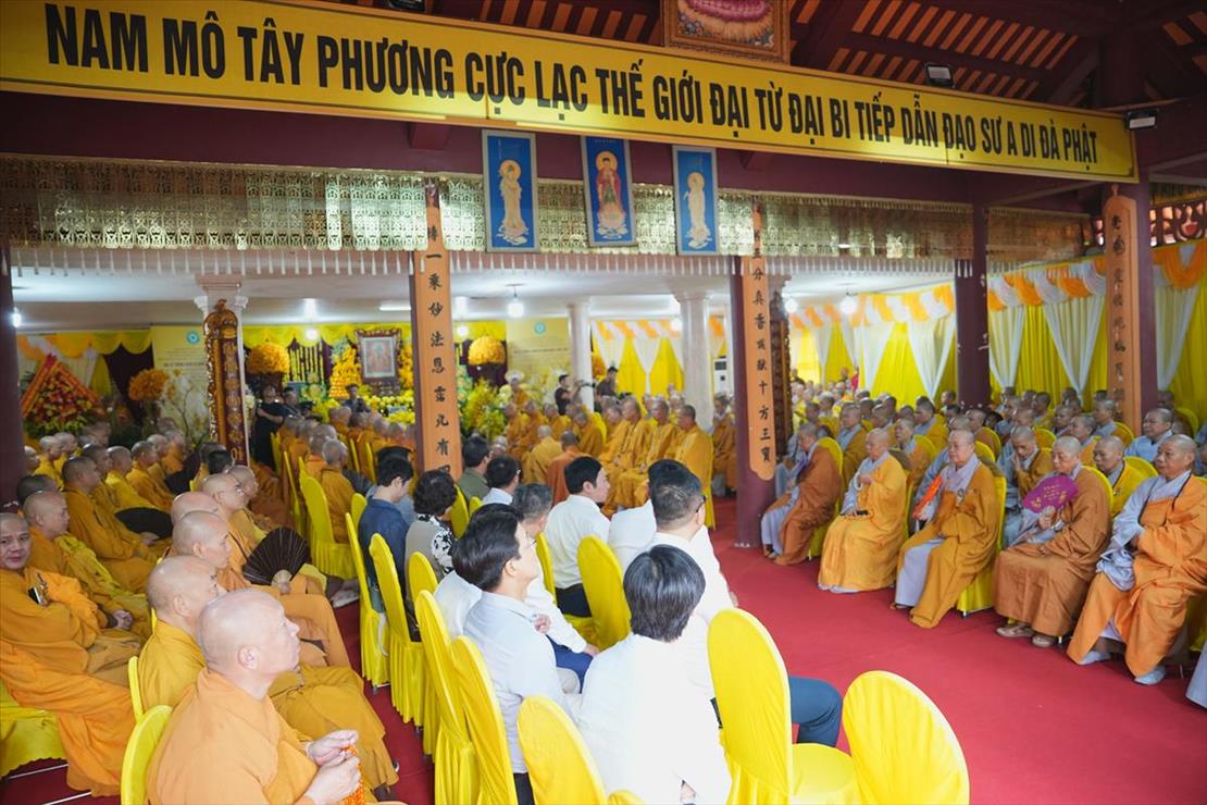 le-tuong-niem-5-nam-ngay-duc-de-tam-phap-chu-ghpgvn-vien-tich 2.jpg